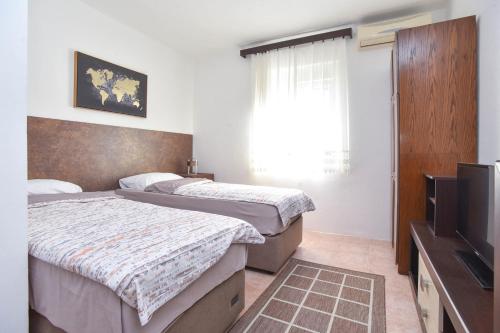 Branka Apartments - image 10