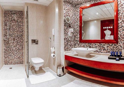 room detail thumbnail 2
