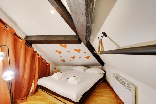 Comfortable apartment - 2BR-6P - Parc Monceau, Paris (photo 9)