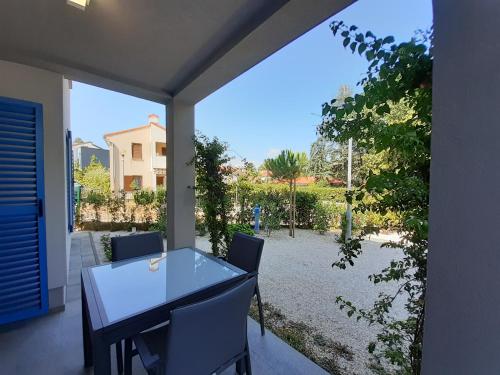 Apartments Marija by the Beach - image 2