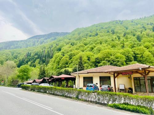 Family Hotel Gorski Kut - Rilski Manastir