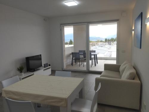 Opalia Residence - Wonderful Garda Lake view Apartment - image 4