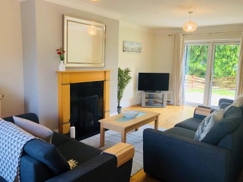 Modern bright detached home just a short stroll from town in Killowen