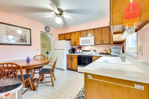 Clear Lake Vacation Home Rental - Pet Friendly!