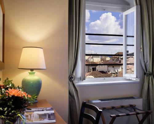 Hotel Botticelli - main image