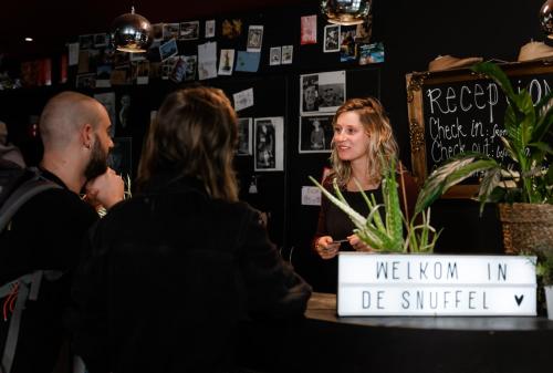 Snuffel Hostel - main image