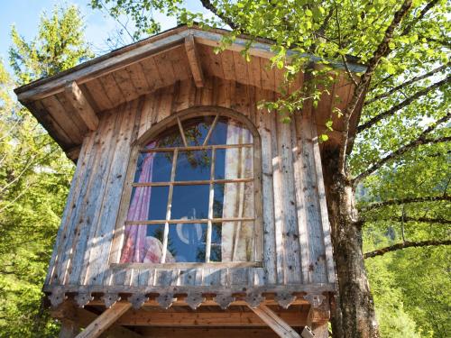 Tree House with external shared bathroom - La Bohème -adults only