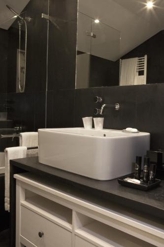 In Porto Gallery Guesthouse, Porto (fotografie 9)