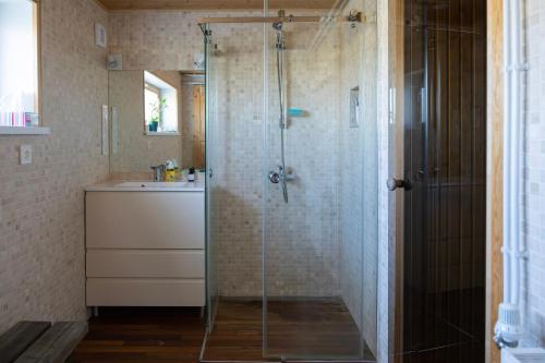 Bathroom, Rannakivi Puhkemaja in Kärdla