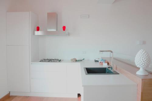 Cocina, AWA Cefalù Bordonaro (AWA Cefalu Bordonaro) in Cefalu