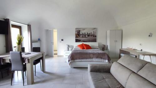 Casa Ena in Roppolo