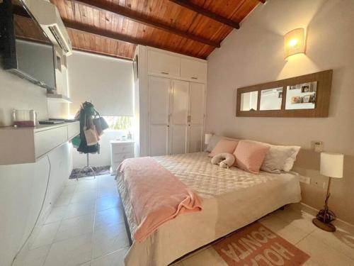 Bello duplex cerca malecón y rio