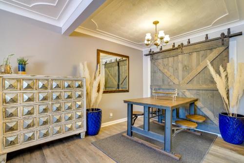 Single-Story Retreat about 1 Mi to Downtown Tucson! near พิพิธภัณฑ์เด็ก ทูซอน