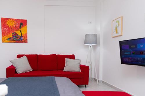 Modern central studio, Tirana (photo 7)