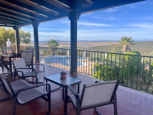  Casa LAS ESTRELLAS, relax, aves y naturaleza, Unterkunft in Sierra de Fuentes