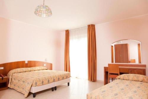 Hotel Meridiano - image 8