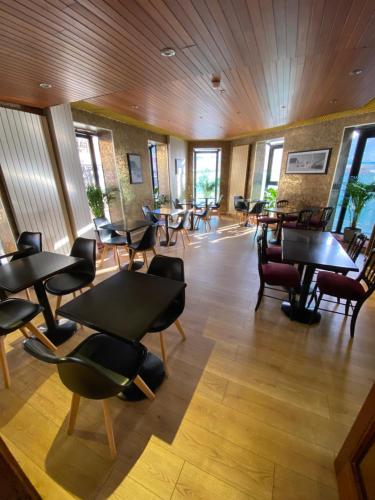 Food and beverages, Hotel Des Falaises in Etretat