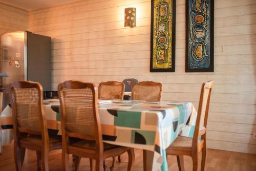 設施, Duplex familial proche plage et commerces in 卡普布雷通