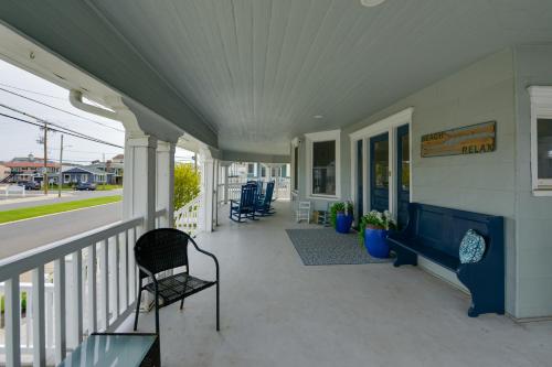 North Wildwood Home with Porch about 3 Blocks to Beach!