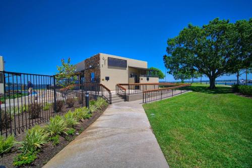 A204 Melville Condo in Montgomery, USA