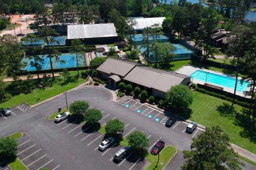A204 Melville Condo in Montgomery, USA