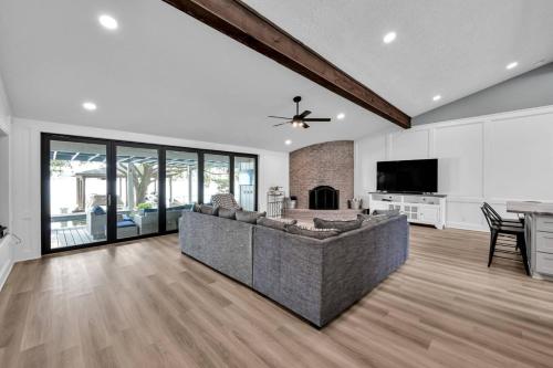 Bluff View Drive in Willis