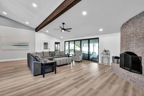 Bluff View Drive in Willis