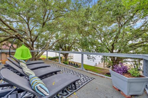 Bluff View Drive in Willis