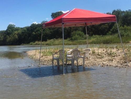 Stay on a 350-acre Cattle Ranch! Brazos River! Tubing! Petting zoo! thumb 4