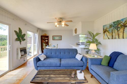 Waterfront Crystal Coast Vacation Rental w/ Deck! in Harkers Island (NC)
