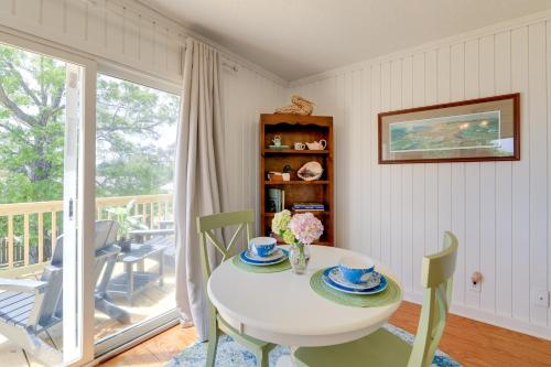 Waterfront Crystal Coast Vacation Rental w/ Deck! in Harkers Island (NC)