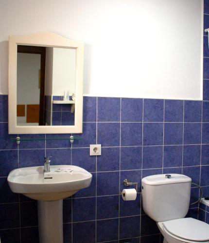 Hostal Villa - image 3