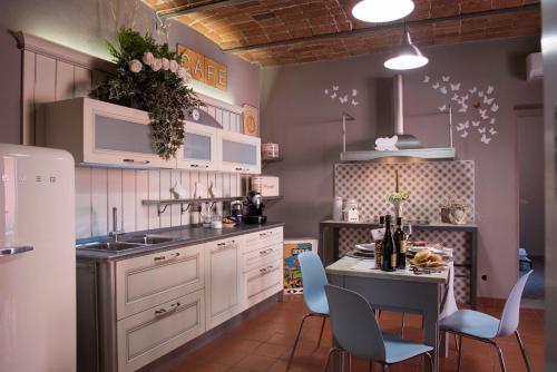  APPARTAMENTO VACANZE / HOLIDAY FLAT Farfalle&RossoBarbera in Montegrosso dʼAsti