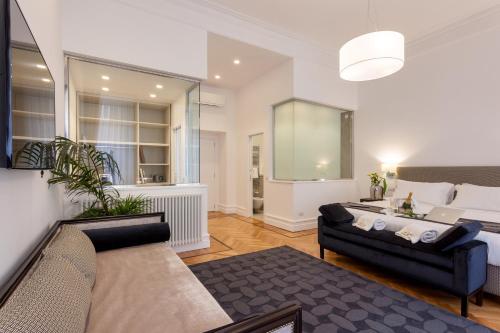 504 Corso Suites - image 6