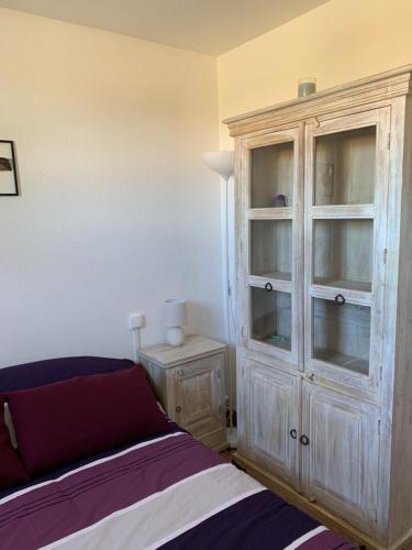 Appartement rue de l'amarrage à PORT GRIMAUD avec Terrasse vue canaux et garage Appartement rue de l'amarrage à PORT GRIMAUD avec Terrasse vue canaux et garage