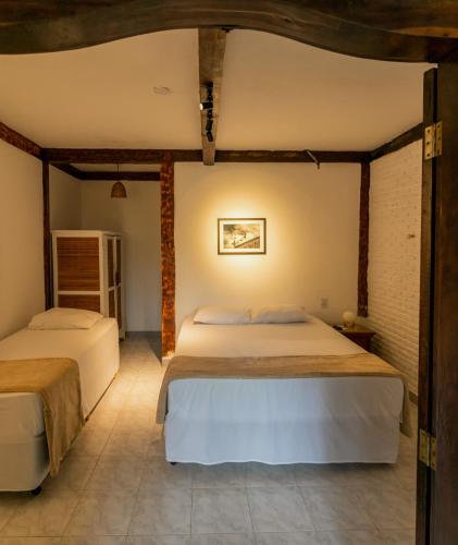 Classic Triple Room image 2