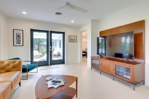 Chic Ocean Springs Vacation Rental Near Downtown! in Ocean Springs (Mississippi)