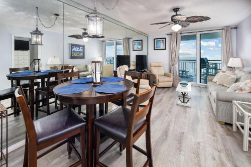 Nautilus 1601 - Gulf Front 2 Bedroom - 6th Floor - Huge Wraparound Balcony, Fort Walton Beach (Foto 10)