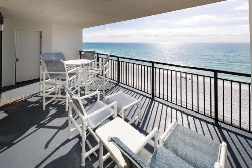 Nautilus 1601 - Gulf Front 2 Bedroom - 6th Floor - Huge Wraparound Balcony, Fort Walton Beach (Foto 7)