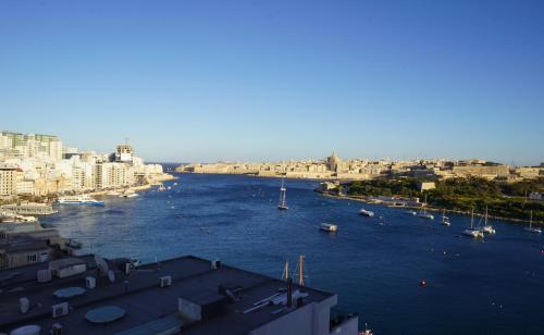 The Londoner Hotel Sliema Room Type - Junior Suite with Sea View