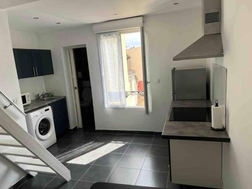 Létesítmények, Duplex T2 à Arcueil à 3min arrêt Laplace RER B (Duplex T2 a Arcueil a 3min arret Laplace RER B) in Arcueil