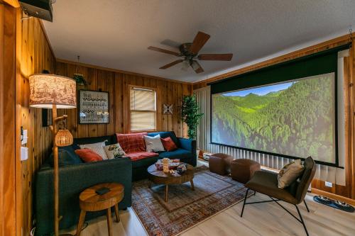 Lakefront, wildlife Cabin retreat - Pelican Bay Cabin in Lindstrom, USA