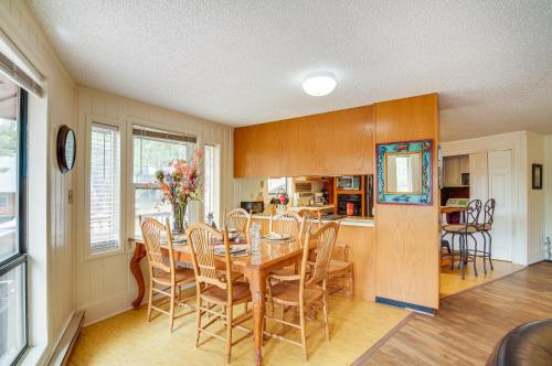 House in the Pines Pagosa Springs Home with Deck! in Pagosa Springs, USA