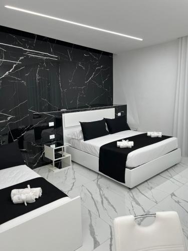 White Elegance Luxury B&B Caserta 1