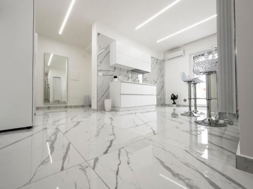 White Elegance Luxury B&b Caserta - Caserta