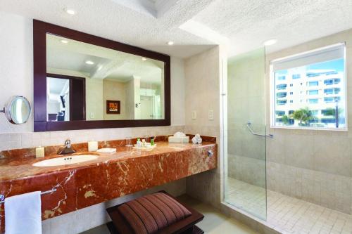 Sunscape Cancun All-Inclusive Resort & Spa by Hyatt, Cancún (photo 2)