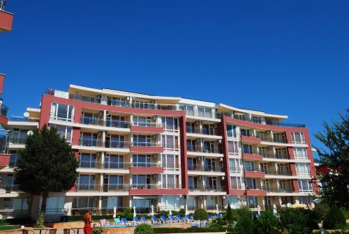 Aurelia Beach Complex - image 10