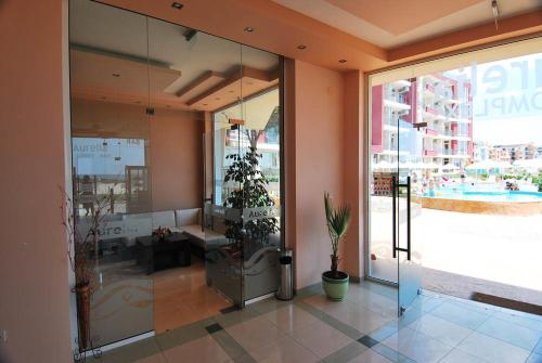 Aurelia Beach Complex - image 3