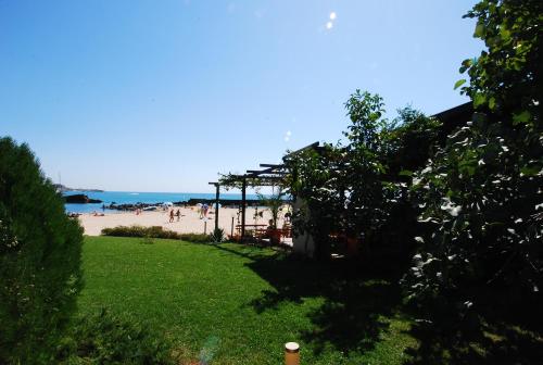 Aurelia Beach Complex - main image