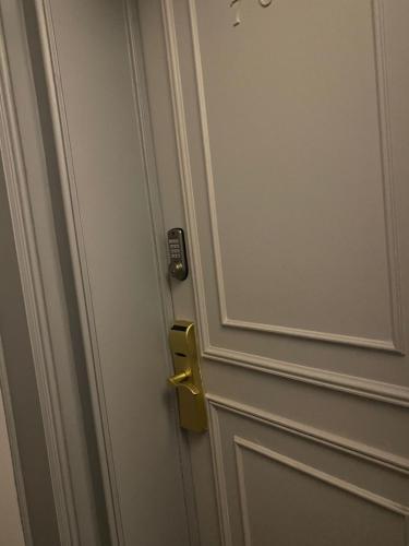 MALL COSTANERA CENTER PARA 5 PERSONAS 2 DORMITORIOS 2 BAÑOS